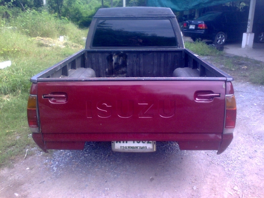อีซุซุแคป KB 2500  87HP เครื่องนางฟ้าสวยสวยเดิมเดิมไม่มีไอ