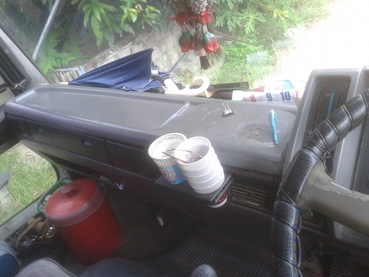 ขาย 10 ล้อ 1 เพลา HINO FL3H 195 แรง(รุ่นกระจกไฟฟ้า) ราคาต่อรองได้