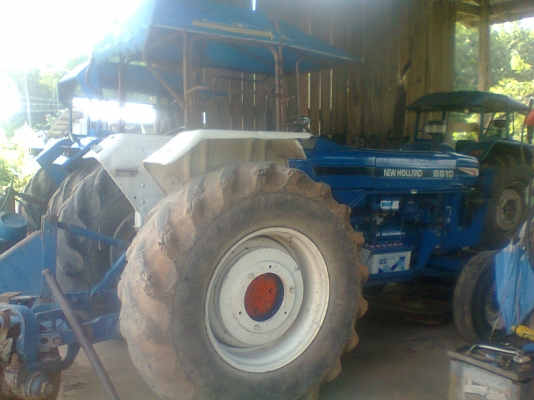 FORD 6600 T6  เอกสารใบอินวอยซ์  อุปกรณ์2ชุด รถสภาพพร้อมใช้งาน