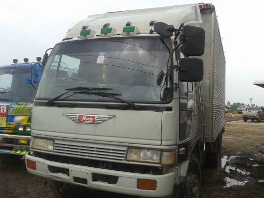 ขาย10ล้อ1เพลา ตู่แห้ง2บาน เครื่อง168 แรง ขาย10ล้อ1เพลา ตู่แห้ง2บาน เครื่อง168 แรง