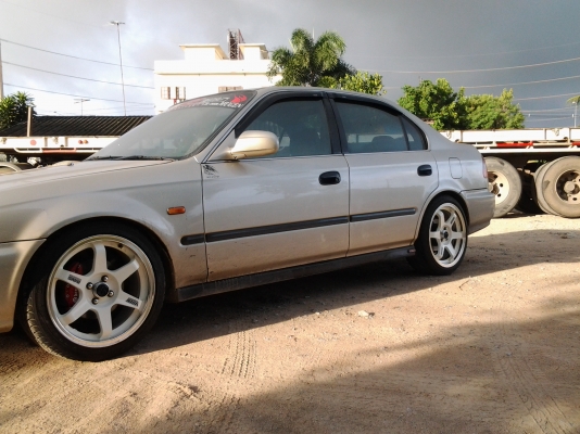 แม็ก17" แม็ก17"