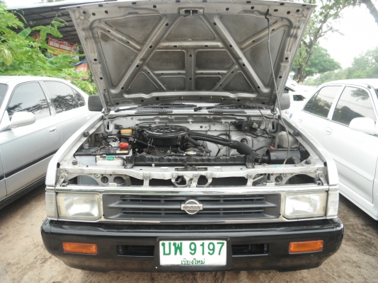 ขาย นิสสันบิ๊กเอ็มแค๊ป ปี 96 เครื่อง Z20 ติดแก๊สlpg เรียบร้อยแล้ว