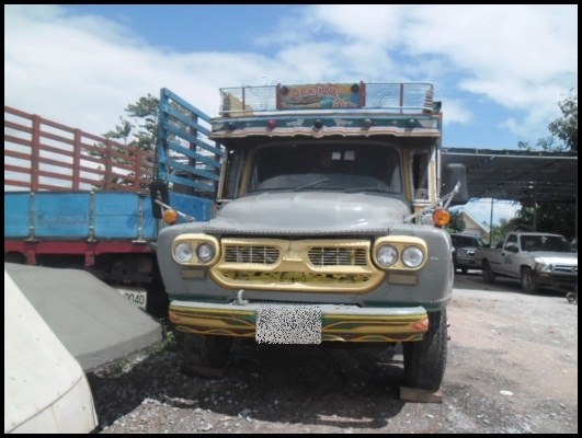 6 ล้อดั้มเกษตร เครื่อง 165