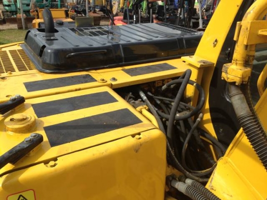 **โปรโมชั่น**ขายรถแบคโฮ KOMATSU PC130-6 ระบบไฟฟ้าเต็ม บูมอาร์มยาวพิเศษ รถนอกนำเข้าสภาพสวย สนใจติดต่อ 081-2990958