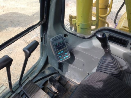 **โปรโมชั่น**ขายรถแบคโฮ KOMATSU PC130-6 ระบบไฟฟ้าเต็ม บูมอาร์มยาวพิเศษ รถนอกนำเข้าสภาพสวย สนใจติดต่อ 081-2990958