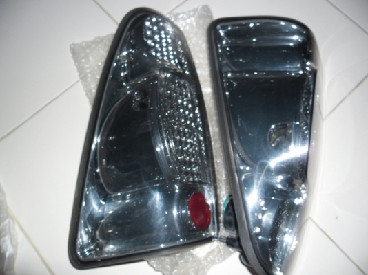 ขายไฟท้ายแต่งLEDของ D-MAX มือสองคับ