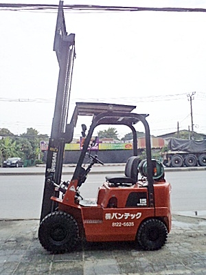 ขายรถยกนิสสัน 1.5 ตัน (รุ่นใหม่-มีหลังคา) เครื่องเบนซิน เกียร์ออโต้ ( 2 ระบบ น้ำมัน-แก๊สนอก) กระบอกคู่ เสาสูง 3 เมตร ยางตันใหม่ พวงมาลัยเพาเว่อร์ สีเดิมจากนอก นำเข้าจากญี่ปุ่น ใช้งานได้ทันที ขายรถยกนิสสัน 1.5 ตัน (รุ่นใหม่-มีหลังคา) เครื่องเบนซิน เกียร์ออโต้ ( 2 ระบบ น้ำมัน-แก๊สนอก) กระบอกคู่ เสาสูง 3 เมตร ยางตันใหม่ พวงมาลัยเพาเว่อร์ สีเดิมจากนอก นำเข้าจากญี่ปุ่น ใช้งานได้ทันที