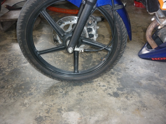 โซนิค 125 cc สตาทมือรถเดิมวิ่งน้อย  35000 บาท