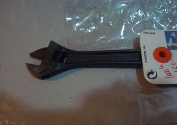 ประแจเลื่อน BAHCO  8069 ขนาด 4 นิ้ว