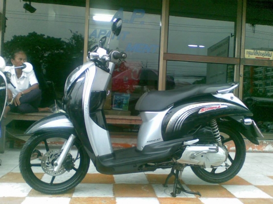 ขายถูก รถสวย ม๊ากมาก Scoopy - i ลายคลาสสิค (ล้อแม็กซ์) ขายถูก รถสวย ม๊ากมาก Scoopy - i ลายคลาสสิค (ล้อแม็กซ์)