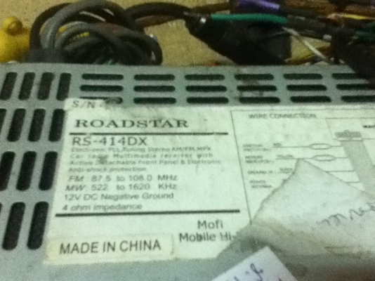 ขายDVD ยี่ห้อ RoadStar เล่น DVD,MP3,CD,USB ขายถูกๆใช้ได้ปกติครับ 900.- ขายDVD ยี่ห้อ RoadStar เล่น DVD,MP3,CD,USB ขายถูกๆใช้ได้ปกติครับ 900.-