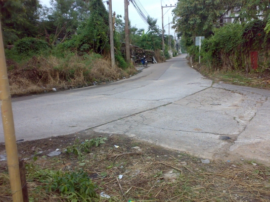 ขายที่ดินสวยมาก อยู่ใจกลางเมืองศีราชา หน้าอัสสัมชัญ