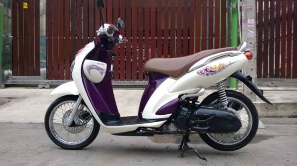 Jelato 2013 รถ 6 เดือนเท่านั้น วิ่ง 2000 สดสุดๆ ราคาเปรียบเทียบดูได้ถูก และต่อรองได้เป็นพัน Jelato 2013 รถ 6 เดือนเท่านั้น วิ่ง 2000 สดสุดๆ ราคาเปรียบเทียบดูได้ถูก และต่อรองได้เป็นพัน