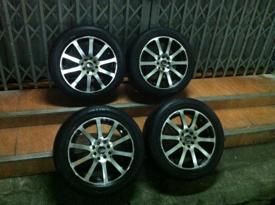 ขายแม๊กSSW ก้านสวยๆ ขอบ16 4รู100/114 พร้อมยางBRIDGESTONE สีเดิมๆ ไม่มีดุ้ง ไม่เคยซ่อม สภาพสวยๆ ราคา 5900 บาท