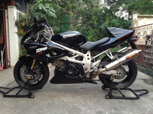 ขาย(แลก-เทิร์น)TL1000sปี2000หัวฉีด อินวอย+สพม+พรบ เอกสารแท้ทุกฉบับ ของแต่งเต็มลำสวยสุดในรุ่น ปลดล็อคแล้ว220+ลอยทุกเกียร์แรงและประหยัดมากๆครับ