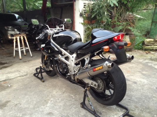 ขาย(แลก-เทิร์น)TL1000sปี2000หัวฉีด อินวอย+สพม+พรบ เอกสารแท้ทุกฉบับ ของแต่งเต็มลำสวยสุดในรุ่น ปลดล็อคแล้ว220+ลอยทุกเกียร์แรงและประหยัดมากๆครับ