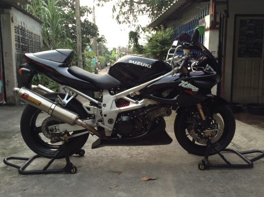 ขาย(แลก-เทิร์น)TL1000sปี2000หัวฉีด อินวอย+สพม+พรบ เอกสารแท้ทุกฉบับ ของแต่งเต็มลำสวยสุดในรุ่น ปลดล็อคแล้ว220+ลอยทุกเกียร์แรงและประหยัดมากๆครับ