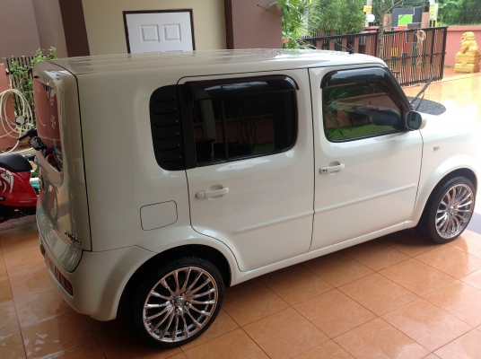 ต้องการขายครับจอดไว้ไม่ได้ขับเลย