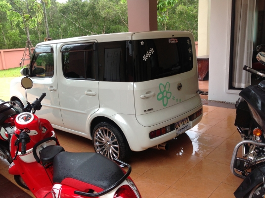 ต้องการขายครับจอดไว้ไม่ได้ขับเลย