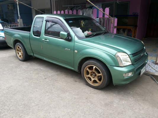 ขายครับดีแม็กปี03ตัวท๊อปเครื่อง3.0(รถพลอมใช้)ครับแม็กขอบ17ภายในเคฟล่าแท้ มีเครื่องเสียนชุดใหญ่ดอกซับ12นิ้ว