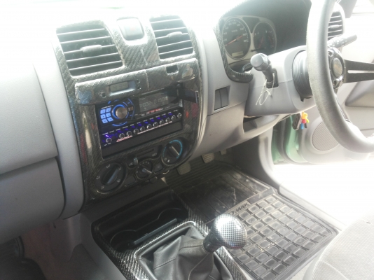 ขายครับดีแม็กปี03ตัวท๊อปเครื่อง3.0(รถพลอมใช้)ครับแม็กขอบ17ภายในเคฟล่าแท้ มีเครื่องเสียนชุดใหญ่ดอกซับ12นิ้ว