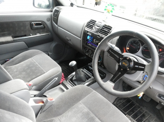 ขายครับดีแม็กปี03ตัวท๊อปเครื่อง3.0(รถพลอมใช้)ครับแม็กขอบ17ภายในเคฟล่าแท้ มีเครื่องเสียนชุดใหญ่ดอกซับ12นิ้ว