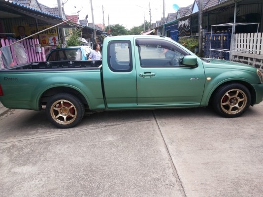 ขายครับดีแม็กปี03ตัวท๊อปเครื่อง3.0(รถพลอมใช้)ครับแม็กขอบ17ภายในเคฟล่าแท้ มีเครื่องเสียนชุดใหญ่ดอกซับ12นิ้ว