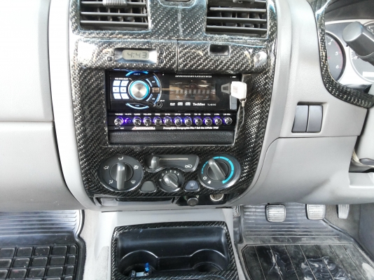 ขายครับดีแม็กปี03ตัวท๊อปเครื่อง3.0(รถพลอมใช้)ครับแม็กขอบ17ภายในเคฟล่าแท้ มีเครื่องเสียนชุดใหญ่ดอกซับ12นิ้ว