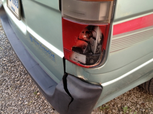 ขายรถตู้พร้อมใช้ราคาไม่แพง 1คัน ขาย108000 บาท