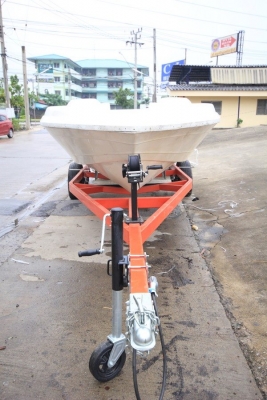 ขายเรือไฟเบอร์ 17 ฟุต พร้อมเทเลอร์ต่อใหม่