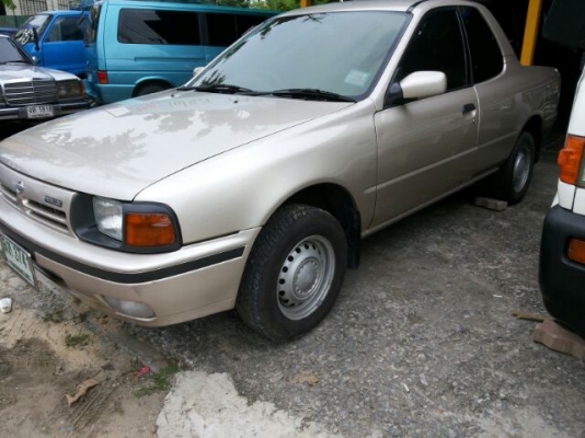 NV queen cab ปี 2000 มือเดียว สวยมากๆ เดิม วิ่ง 8 หมื่น ผ่อนได้