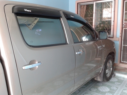 ขายรถบ้านวีโก้4ประตูปี2005เครื่อง2005 E