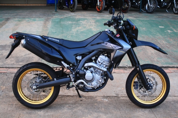 __CRF 250 M  ปี2013  (อายุ 4 เดือน) $ 115,000__
