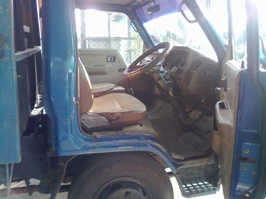 รถยังอยู่ครับ ไดน่า-200 /  6 ล้อดั้ม ปี 34 จ.แพร่