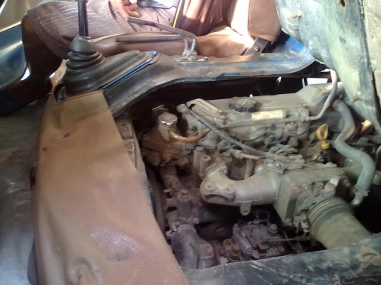 รถยังอยู่ครับ ไดน่า-200 /  6 ล้อดั้ม ปี 34 จ.แพร่