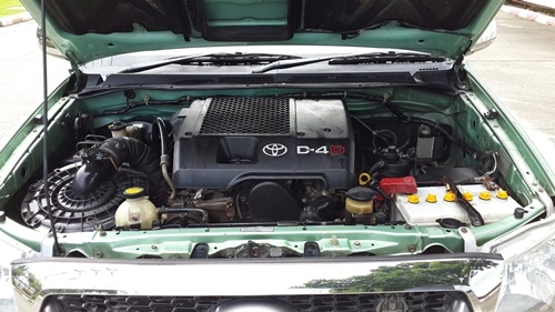 ต้องการขายรถ ด่วน กระบะ TOYOTA HILUX VIGO 3.0 เกียร์ ออโต้