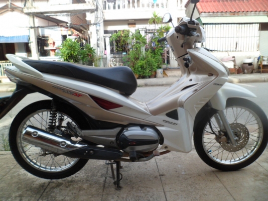 เวฟ 110ไอ (สตาร์มือ)ปี54 at