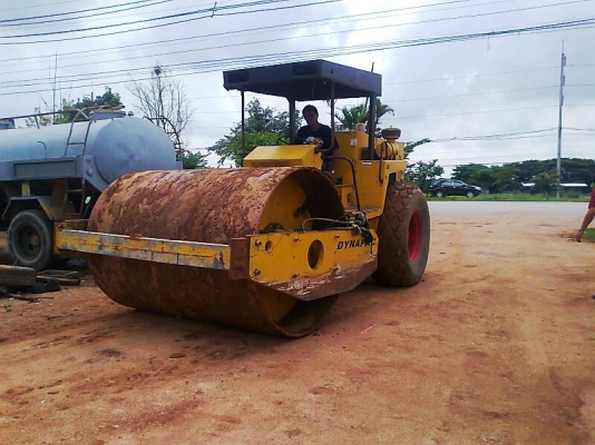 รถบด ไดน่าแพ๊ค CA25 Pd แบบ 2 เพลา ลดราคาจาก 650,000 บาท.