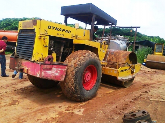 รถบด ไดน่าแพ๊ค CA25 Pd แบบ 2 เพลา ลดราคาจาก 650,000 บาท.