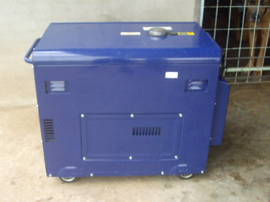 ขายเครื่องปั่นไฟ5KW-Elecking EKD-5500
