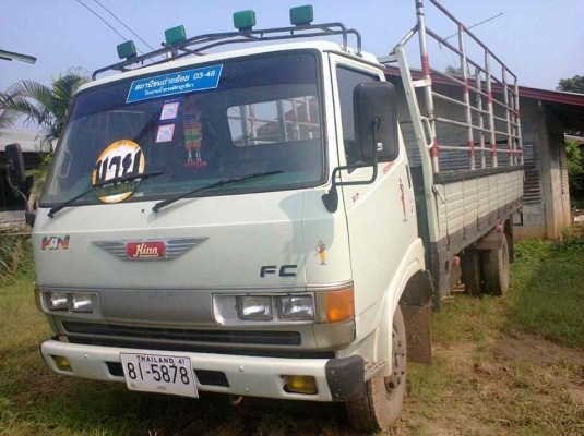 ขายฮีโน่ Km117 หกล้อ ยาว5.50สวยสวยพร้อมใช้