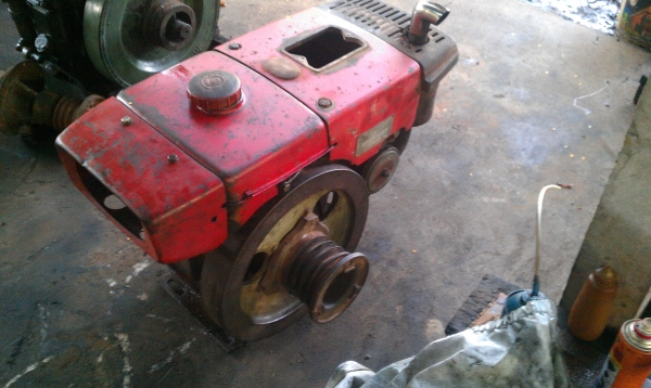 ขายเครื่องยันม่า 8 แรง พร้อมใช้งาน