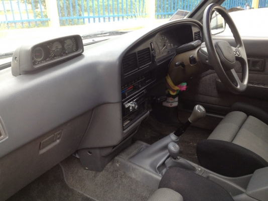 ขาย Toyota surf 130  กระบะ