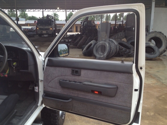 ขาย Toyota surf 130  กระบะ