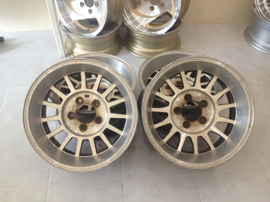 ขายล้อ Enkei ขอบ 15x7 ET-15 5/114.3 ลายก้านถี่ ออฟลึก เดิมๆ แห้งๆ ครับ