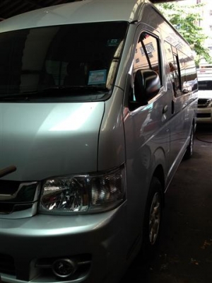 รถตู้ TOYOTA COMMUTER D4D ปี 09 รถใช้งานบริษัท สภาพดีที่สุด ทะเบียนพร้อมโอน รถตู้ TOYOTA COMMUTER D4D ปี 09 รถใช้งานบริษัท สภาพดีที่สุด ทะเบียนพร้อมโอน