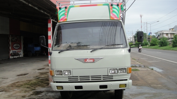 HINO KM779 เครื่อง117แรง ดาวน์45000ผ่อน14700/36เดือน