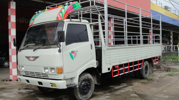 HINO KM779 เครื่อง117แรง ดาวน์45000ผ่อน14700/36เดือน