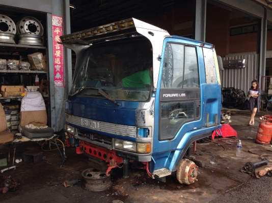 หัวเก๋ง isuzu Rocky