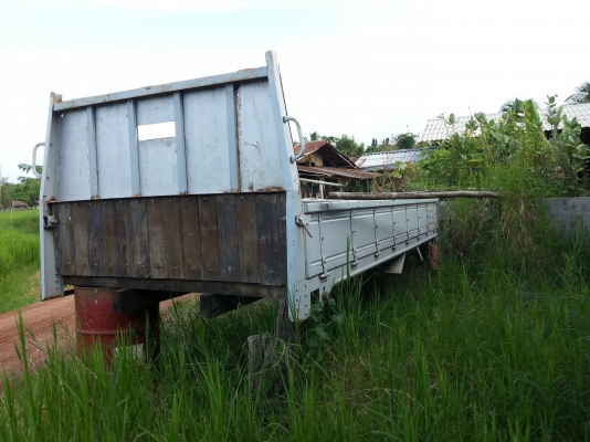 ขายกระบะ  หกล้อถอดลงมาจาก heno 115แรง